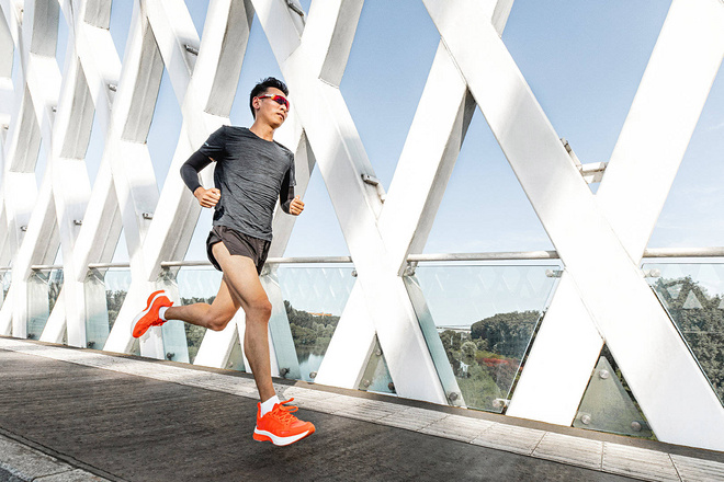 国产碳板跑鞋不行？看看大家怎么说