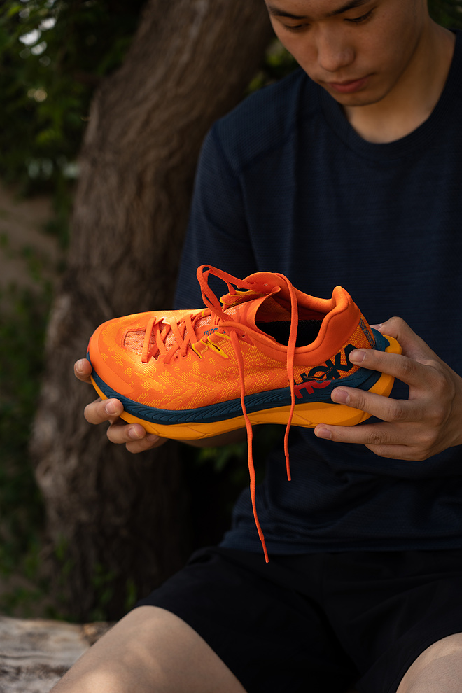 HOKA ONE ONE Tecton X 今天越野跑鞋也有碳板了