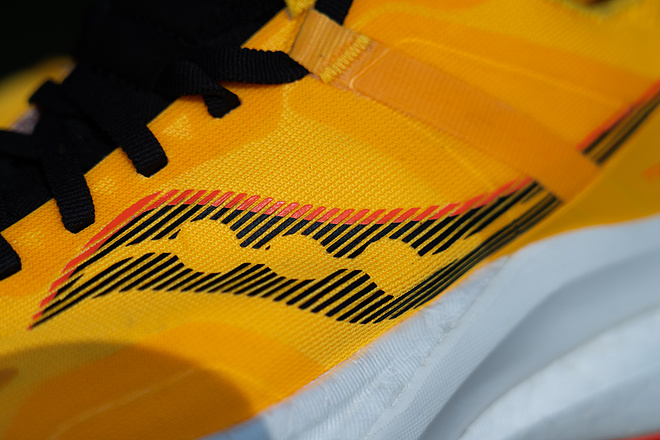 Saucony Tempus坦途，一双轻盈与稳定兼容的跑鞋是什么样子？