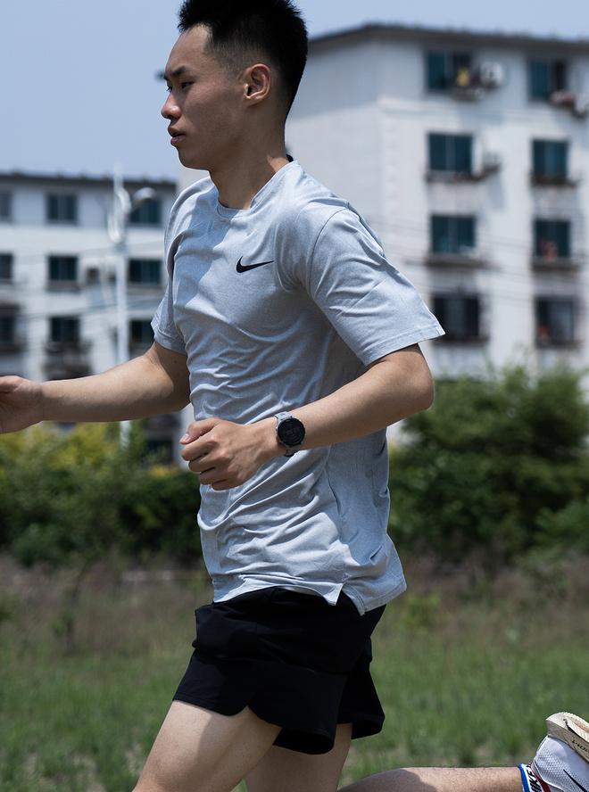 什么？一块手表能重新定义跑步？