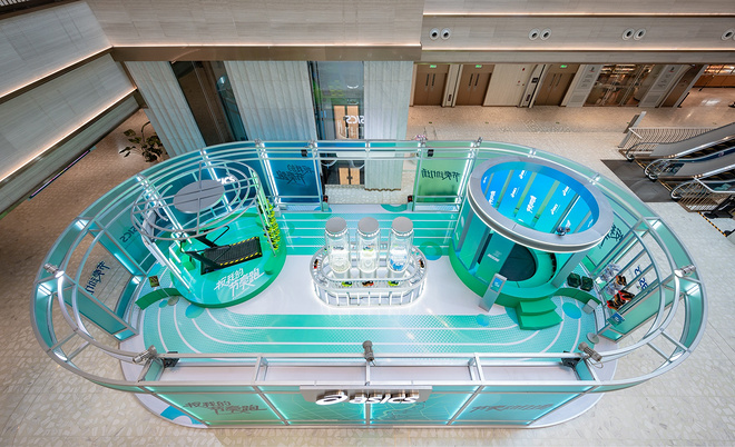 ASICS 亚瑟士节奏动力场首次空降上海前滩太古里