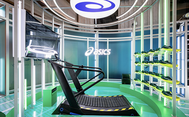 ASICS 亚瑟士节奏动力场首次空降上海前滩太古里