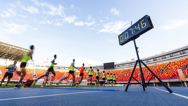 只要我想快，突破进行时 ASICS亚瑟士正式开启“破速集训”