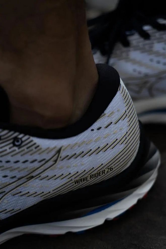 跑鞋可不能选错，不然容易崴断脚