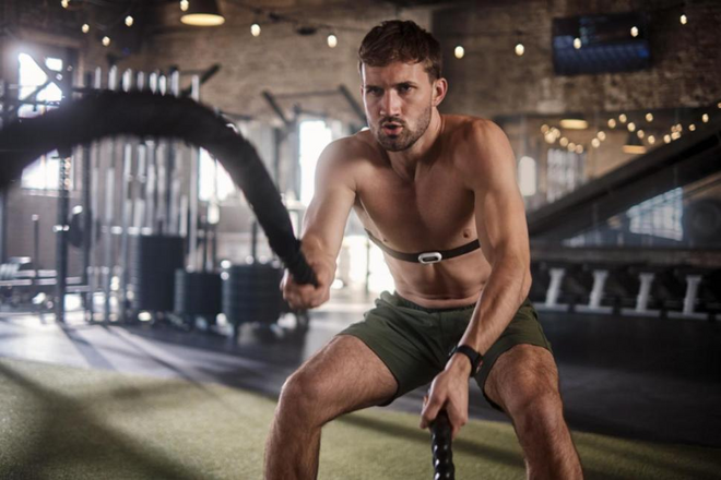 使用Garmin最新HRM-Pro Plus双模心率传感器，让训练更受益