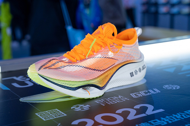 那双站上大满贯领奖台的飞电，最近好像赢麻了？