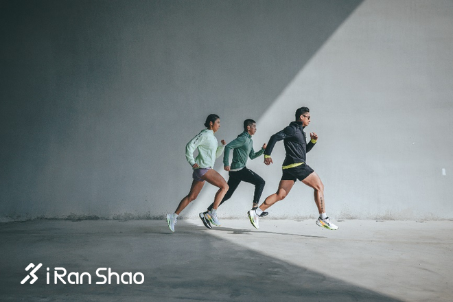 未来机甲 | 李宁烈骏7代家族打造稳定跑鞋新型态