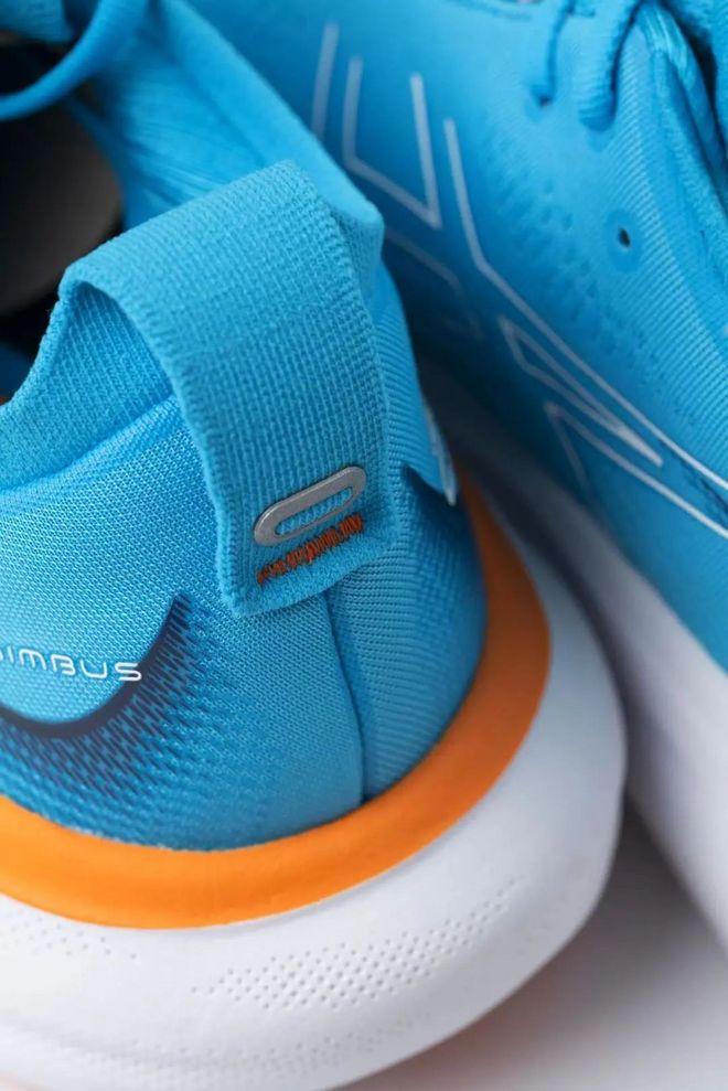 燃烧GEAR ｜ 熟悉又陌生的 ASICS NIMBUS 25