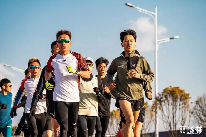 燃烧OPINION ｜ ICL和 New Balance的逐梦