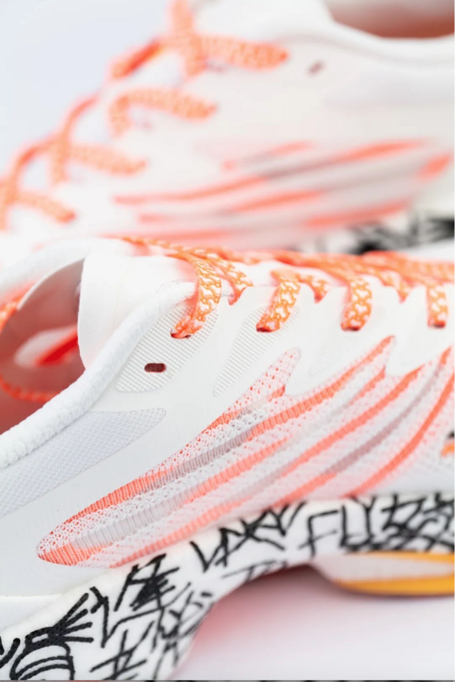 燃烧 GEAR ｜ 马赫 3 向“口粮”跑鞋转化