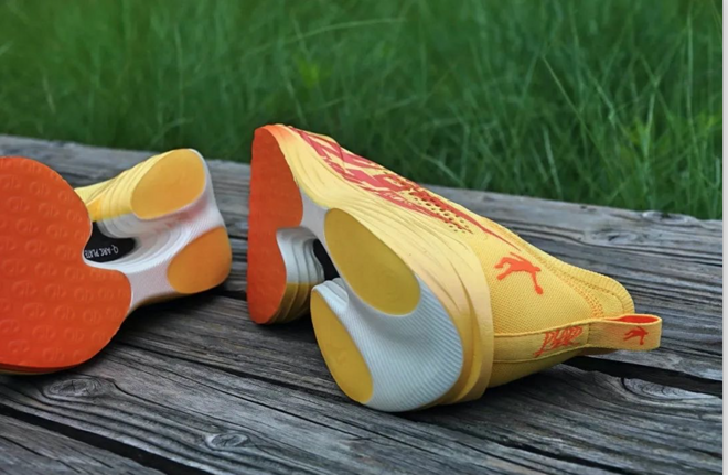 燃烧 GEAR ｜ 国乔 飞影 Plaid 的顶款尝试