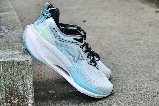 燃烧GEAR ｜ 騛速 4.0 ，特步缓震的摇摆