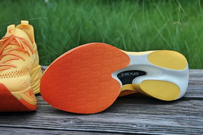 燃烧 GEAR ｜ 国乔 飞影 Plaid 的顶款尝试