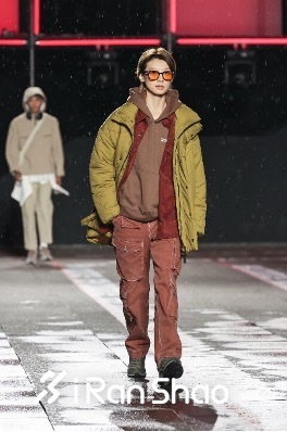 New Balance Runway大秀空降上海