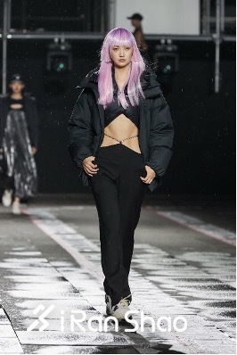 New Balance Runway大秀空降上海