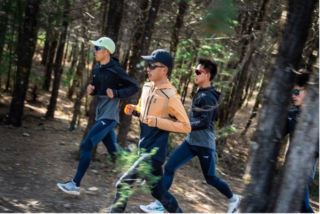 On昂跑携手 IchallengeLab 跑步俱乐部助力跑者逐梦畅跑