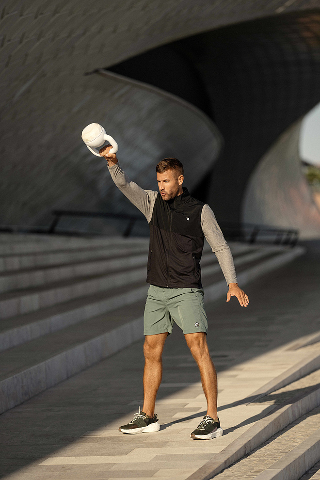 Vuori 首个中国门店正式亮相上海静安嘉里中心