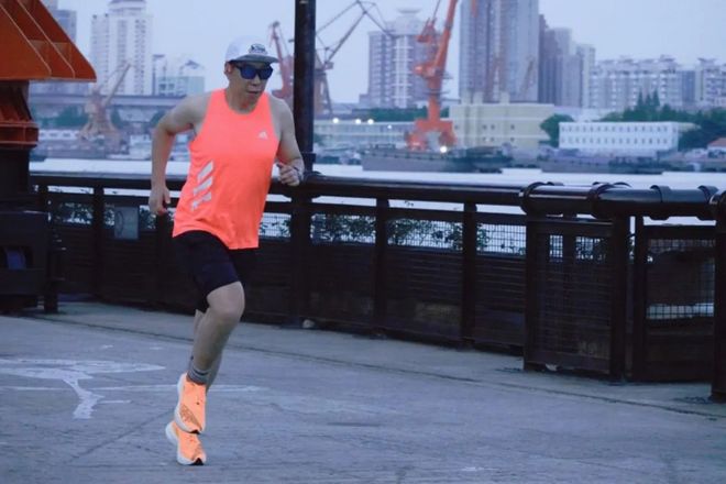 燃烧GEAR｜怎样才能在运动中好好听歌？