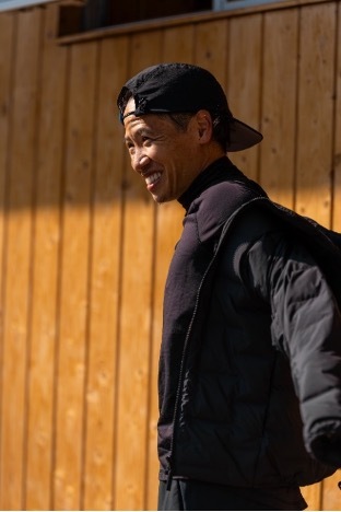 HOKA马拉松精英战队热血集结，2024 上海马拉松即刻开跑