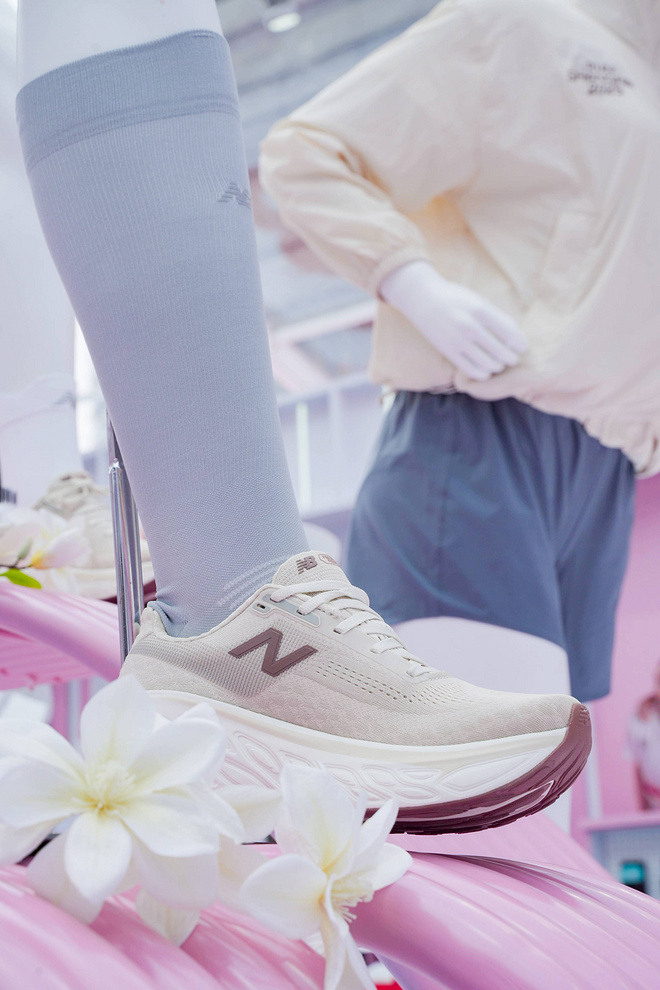 妳的主场，到妳上场 New Balance助力2025上海女子半程马拉松赛精彩完赛