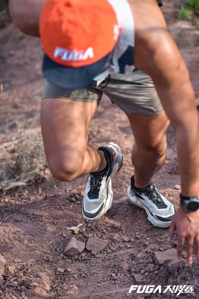 燃烧GEAR |大坡王2代登场！FUGA DU2 大坡王实测