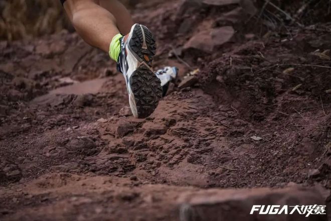 燃烧GEAR |大坡王2代登场！FUGA DU2 大坡王实测