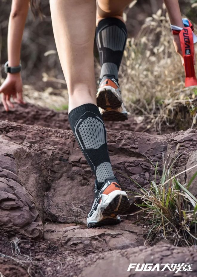 燃烧GEAR |大坡王2代登场！FUGA DU2 大坡王实测