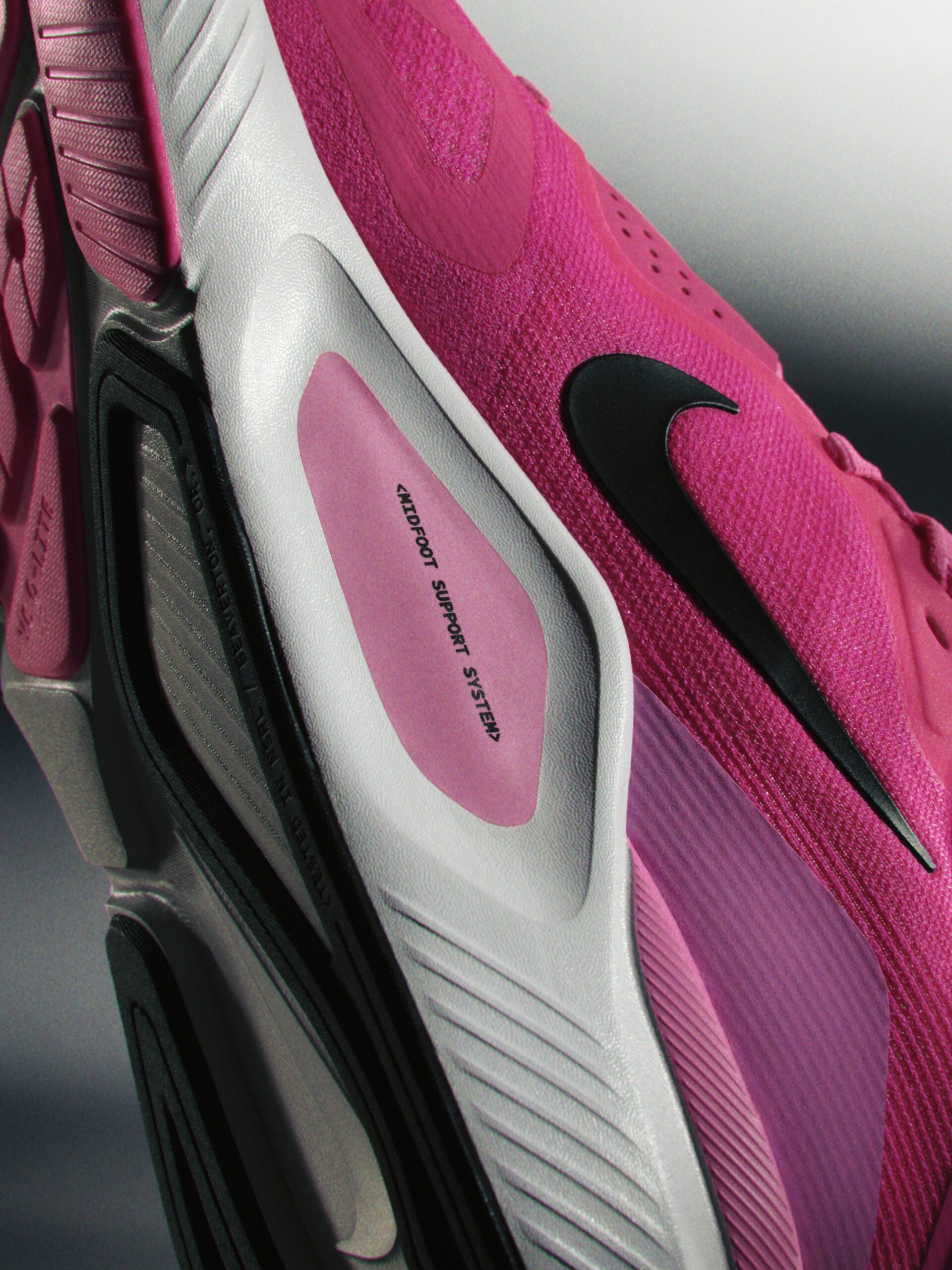 Nike Structure 26：支撑、舒适与性能的全新标杆