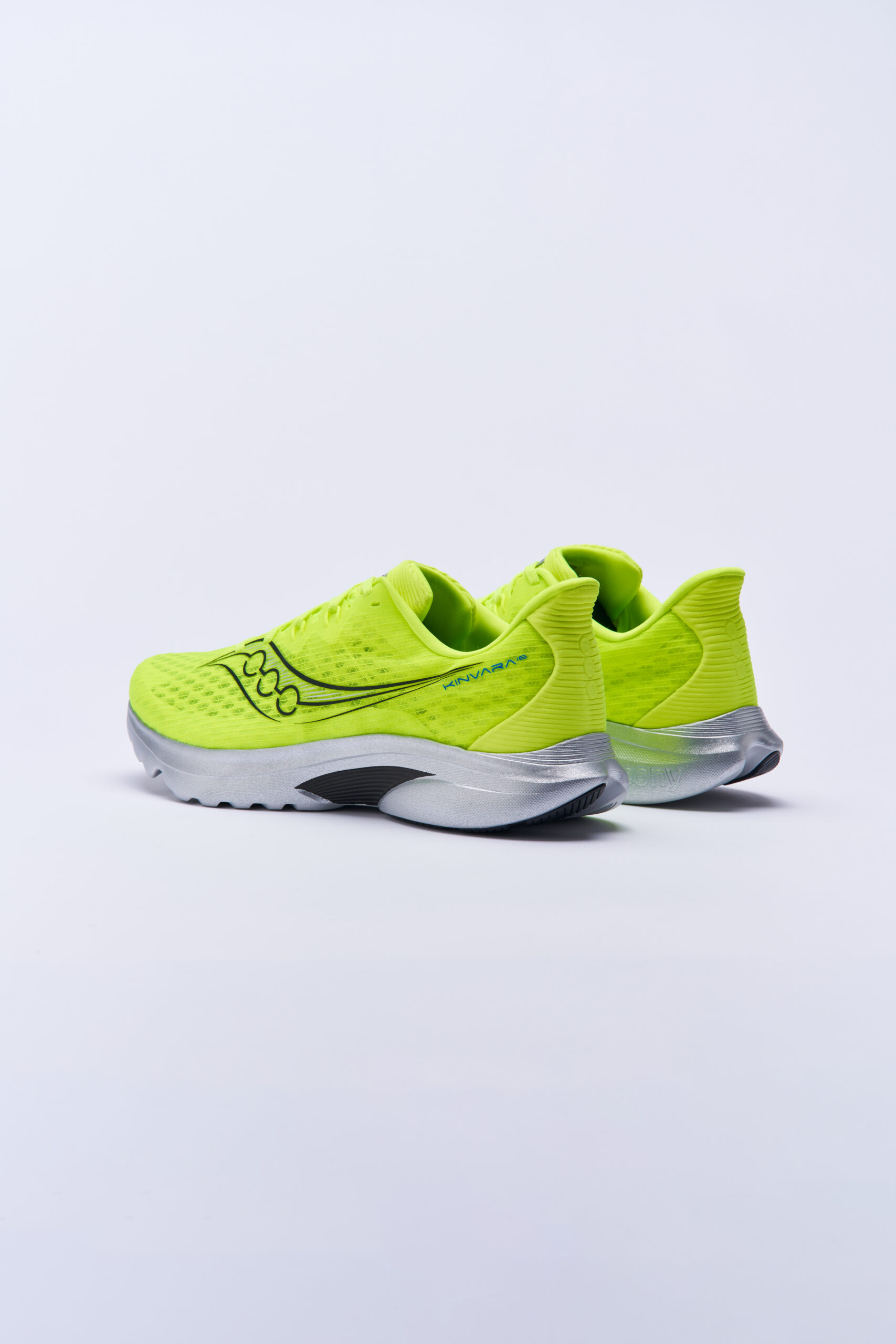 Saucony索康尼夏训跑鞋升级，助力跑者再进一步