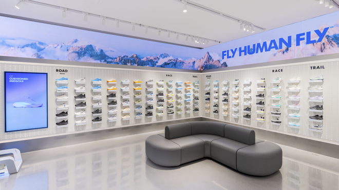 HOKA ONE ONE®全球首家品牌体验中心盛大启幕