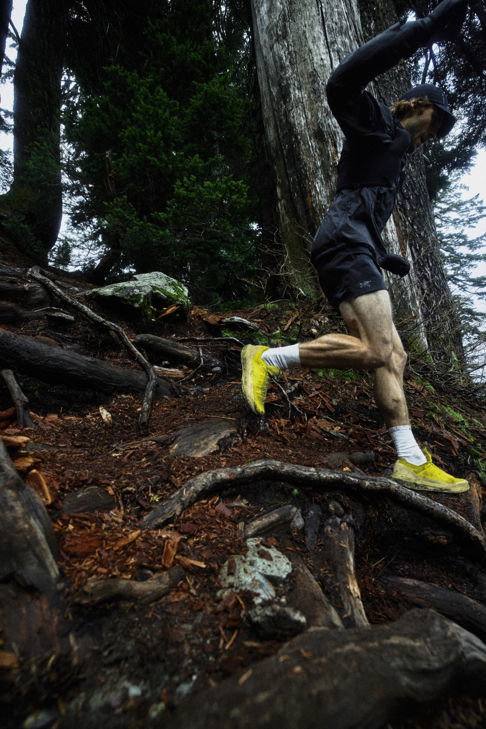 以稳 致远 ARC'TERYX始祖鸟推出NORVAN LD4系列山地跑鞋